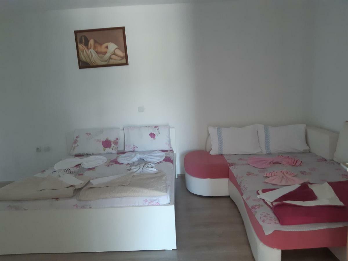 Apartments Ana Dojran Esterno foto